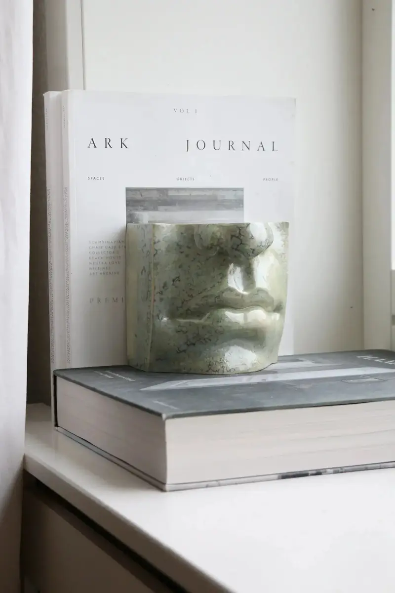 Bookend Mouth