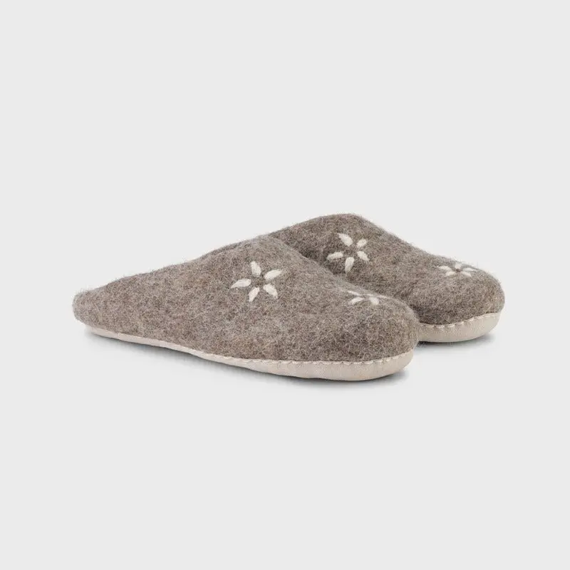 Slippers - Wool - Brown