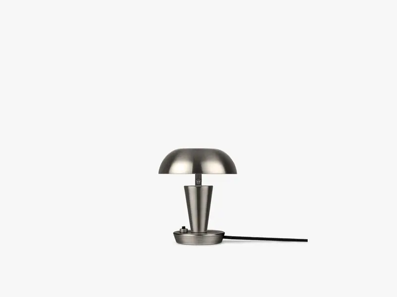 Tiny Lamp, Steel
