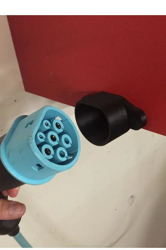 Type 2 EV-stik væghængt holder