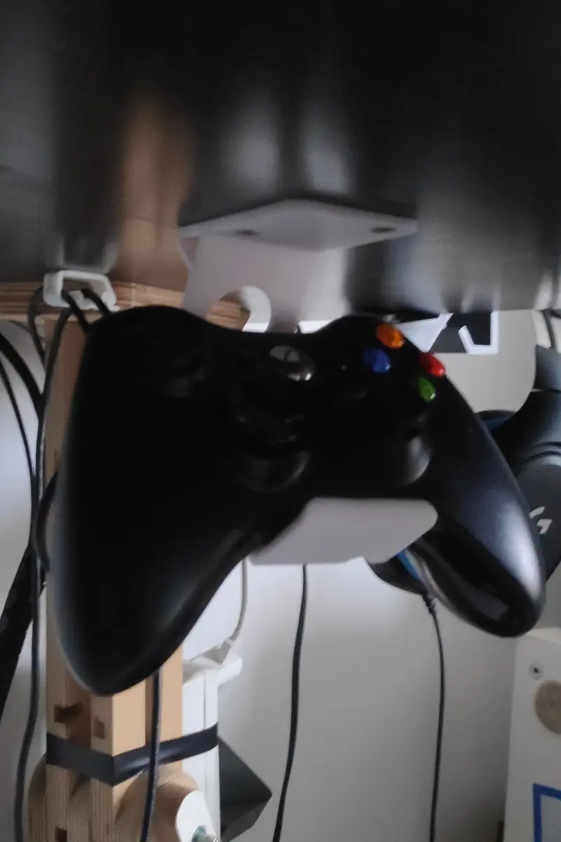 Xbox Controller Holder til Under Skrivebordet